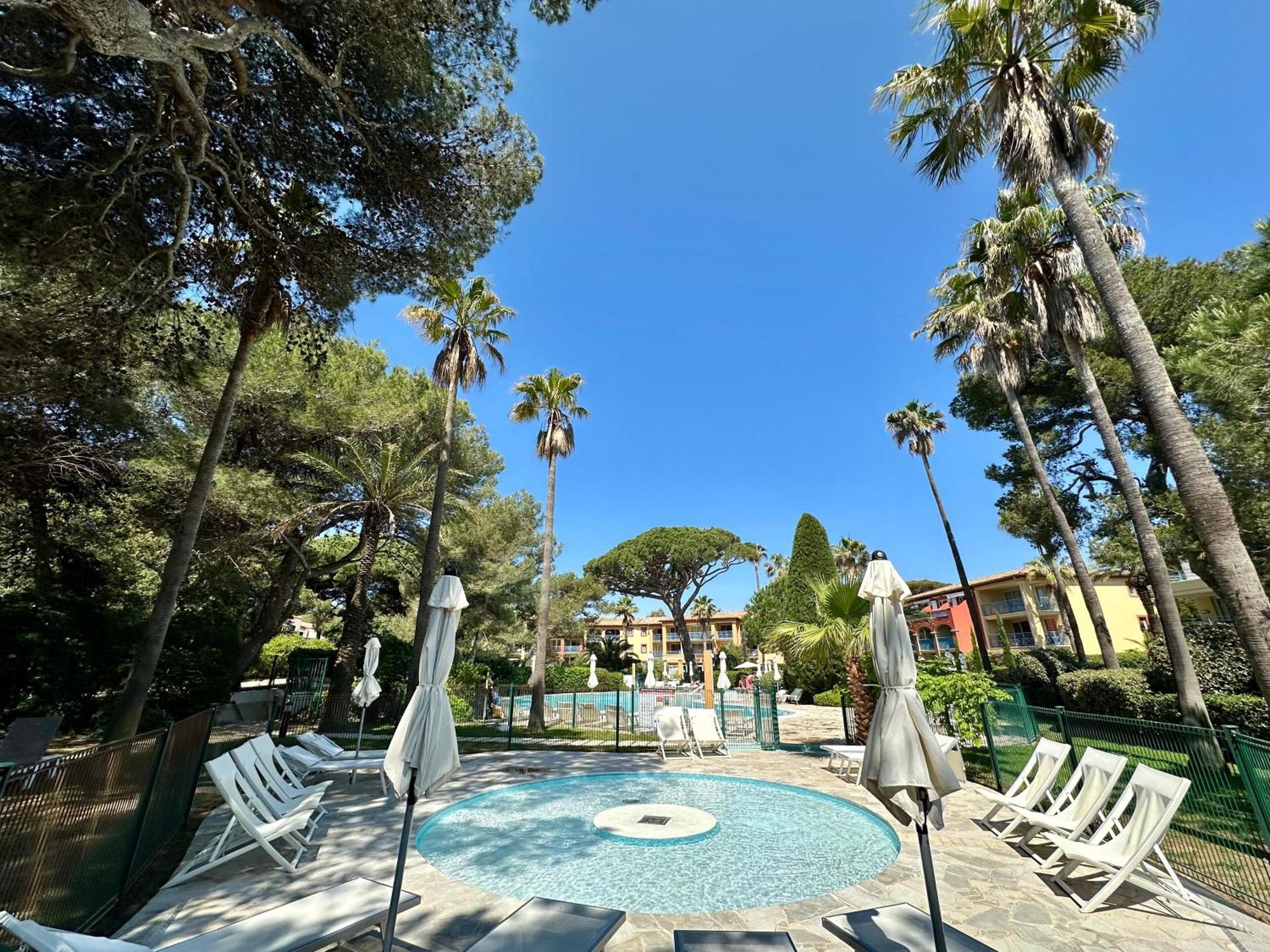 Badine Apartment Hyères